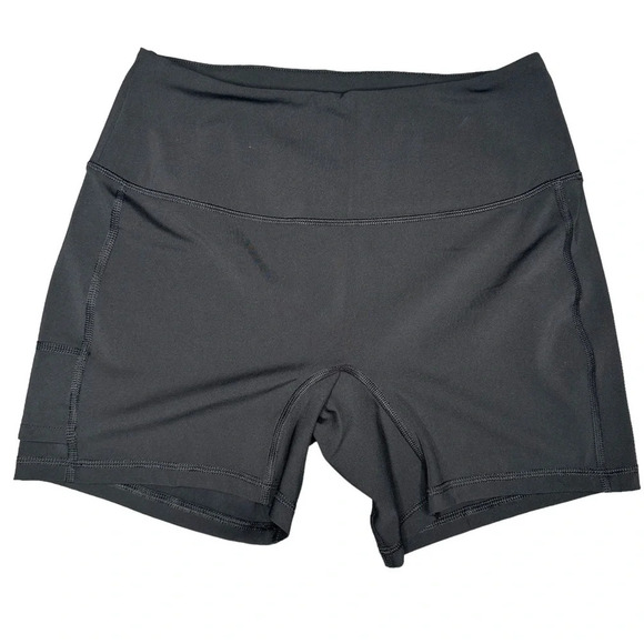 Peter Millar Women's Black Stretch Short.  Sz: M - Picture 1 of 4